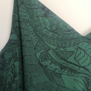 Aritzia Babaton Printed Green Camisole Tank Top